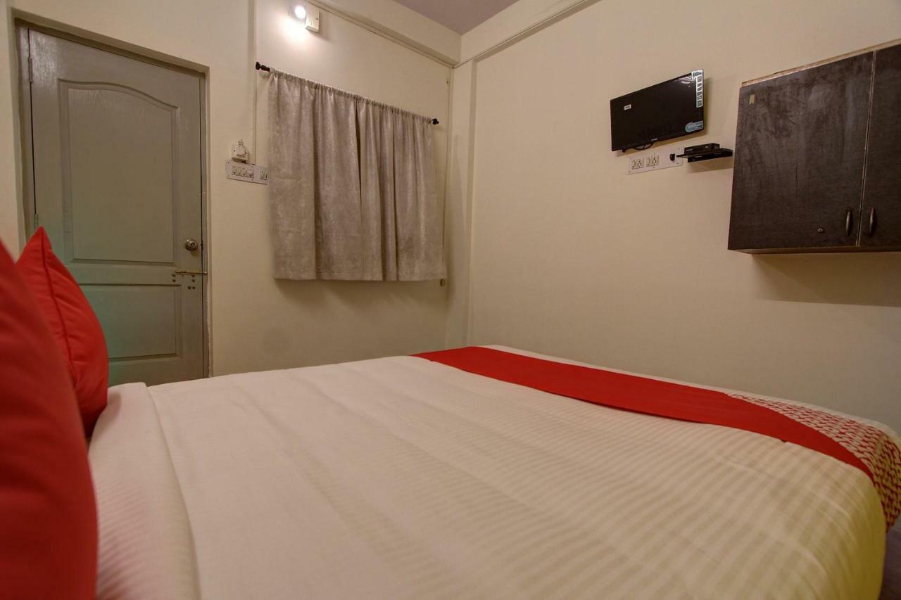 Oyo Flagship 36650 Tristar Inn Коимбатур Экстерьер фото